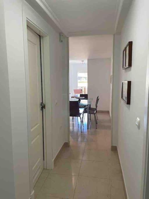 Appartement Moderna Y Alegre Vivienda Junto Al Mar . à Roquetas de Mar Extérieur photo