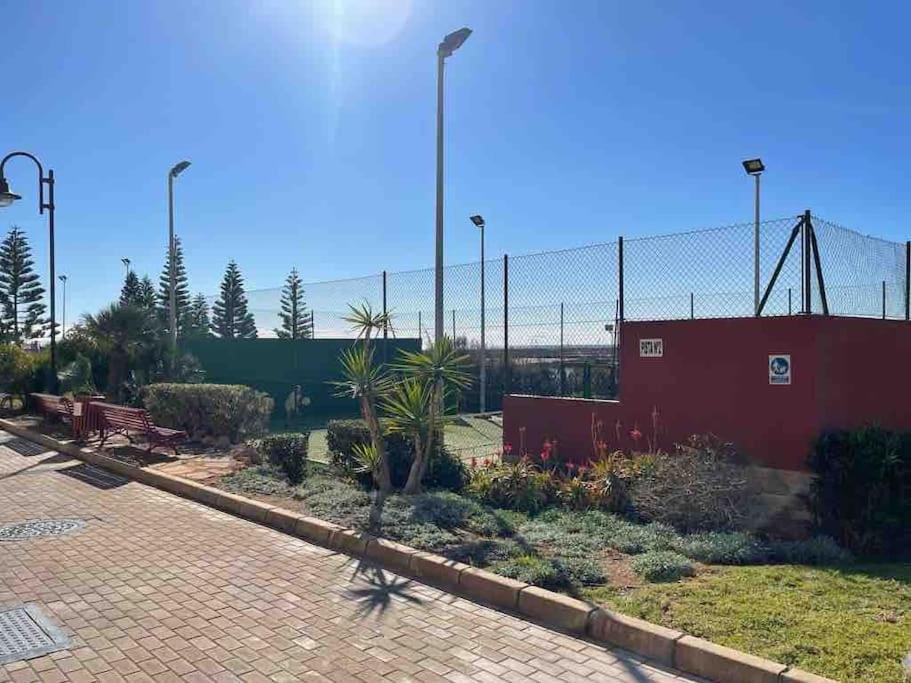 Appartement Moderna Y Alegre Vivienda Junto Al Mar . à Roquetas de Mar Extérieur photo